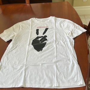 Armani Exchange white T-shirt size medium